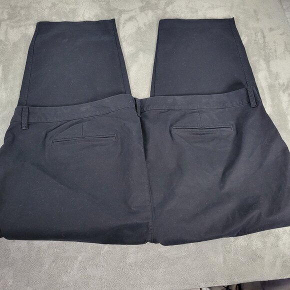 Old Navy Womens Pants 30 Plus Pixie Cropped Straight Leg Black Zip Fly SL36E - Picture 5 of 9